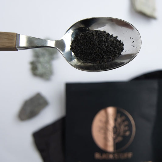 A Guide to Humic Acid Capsules for Daily Health